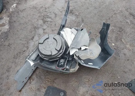 2020 Hyundai Venue Sel z USA, uszkodzony, nr VIN KMHRC8A30LU039198